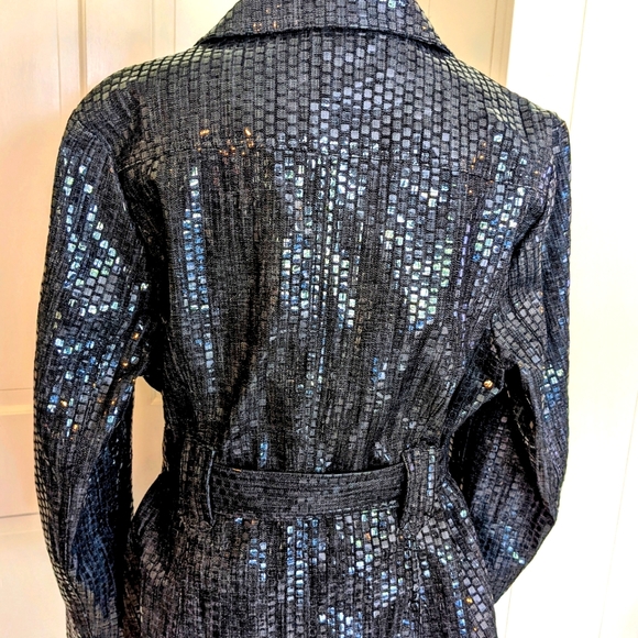 ATTYRE NEW YORK, Charcoal belted jacket, pockets, almost a snakeskin fab… - Picture 7 of 7
